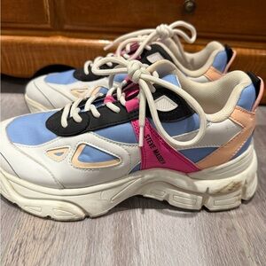 Steve Madden Women's Clydie Sneakers